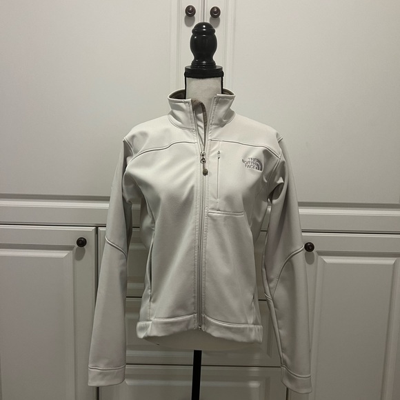 NWOT The North Face women’s Apex shell coat size M - Picture 2 of 16